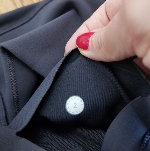 Lululemon In Movement 25 - Picture 7 of 8